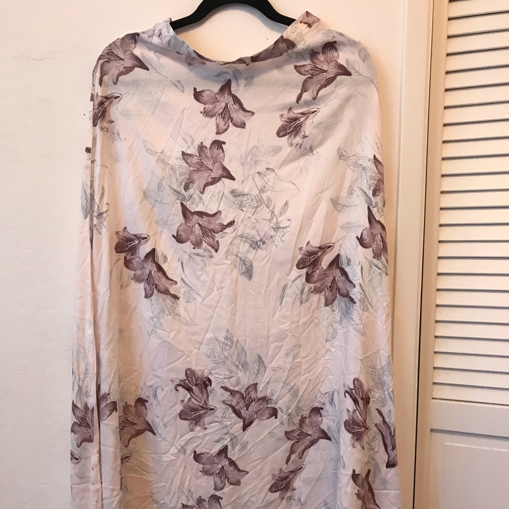 Floral long skirt size xs
